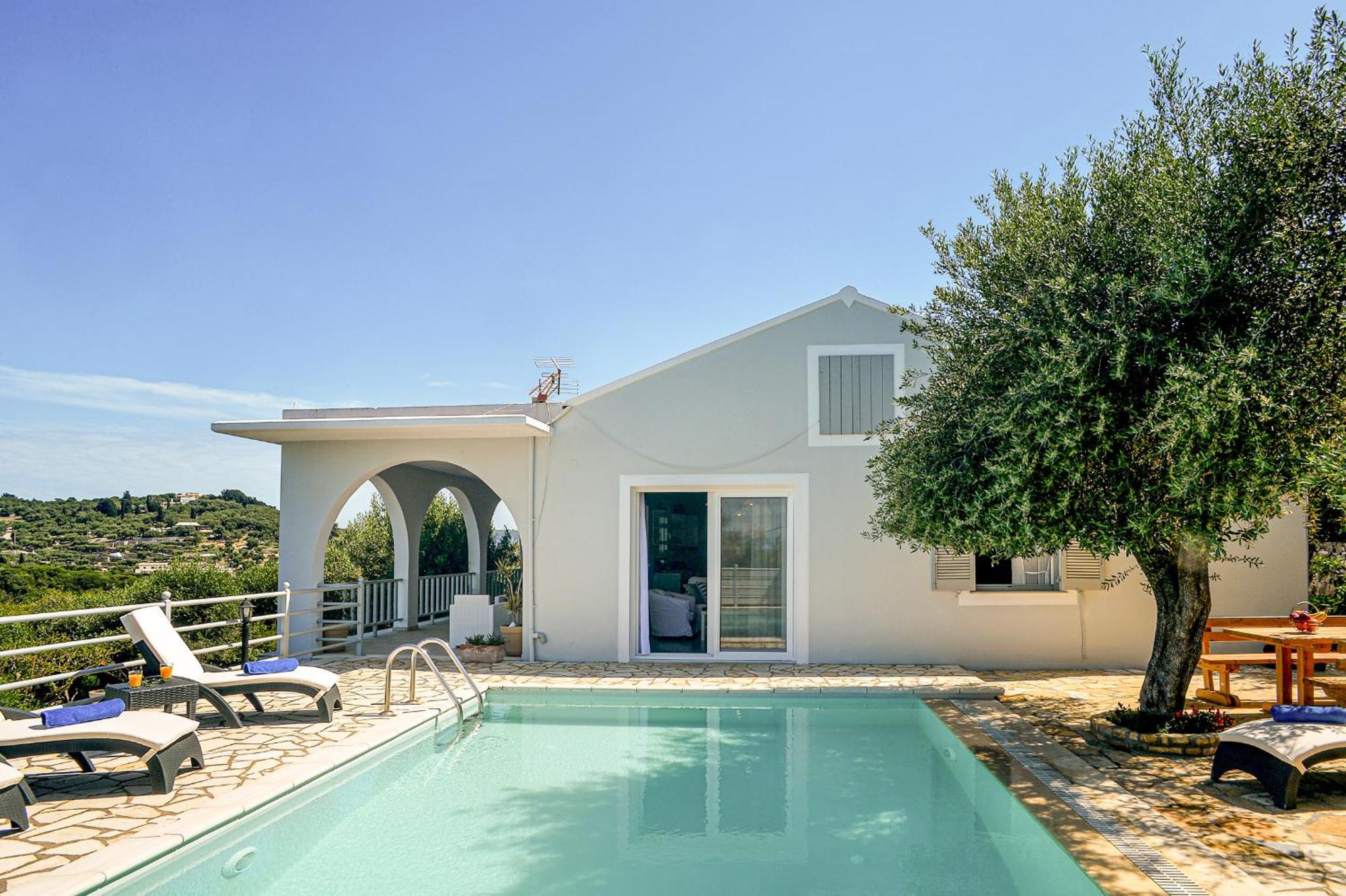 Villa Lioniskari Seaviews - Paxoi'S Private Pool Oasis Porto Ozias Exterior foto