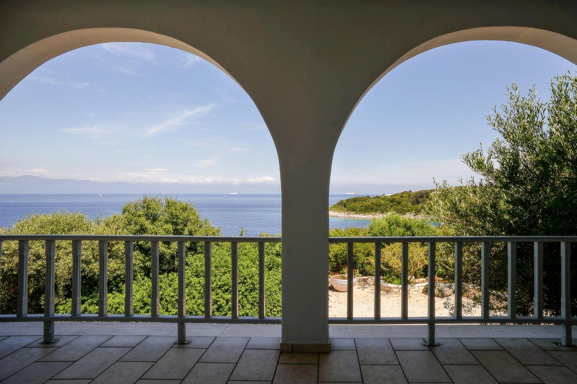 Villa Lioniskari Seaviews - Paxoi'S Private Pool Oasis Porto Ozias Exterior foto